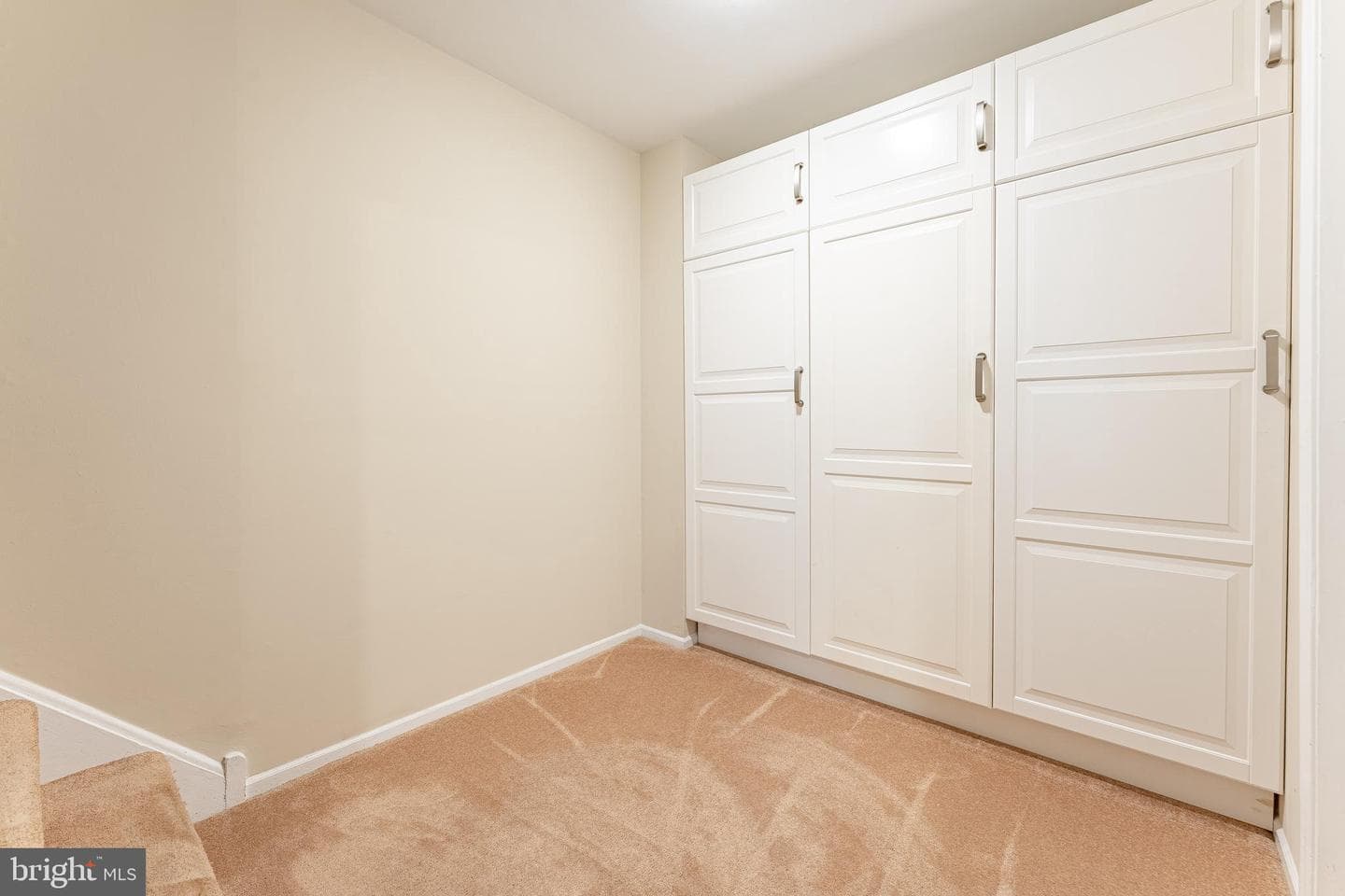 11 Chateau Circle photo 39