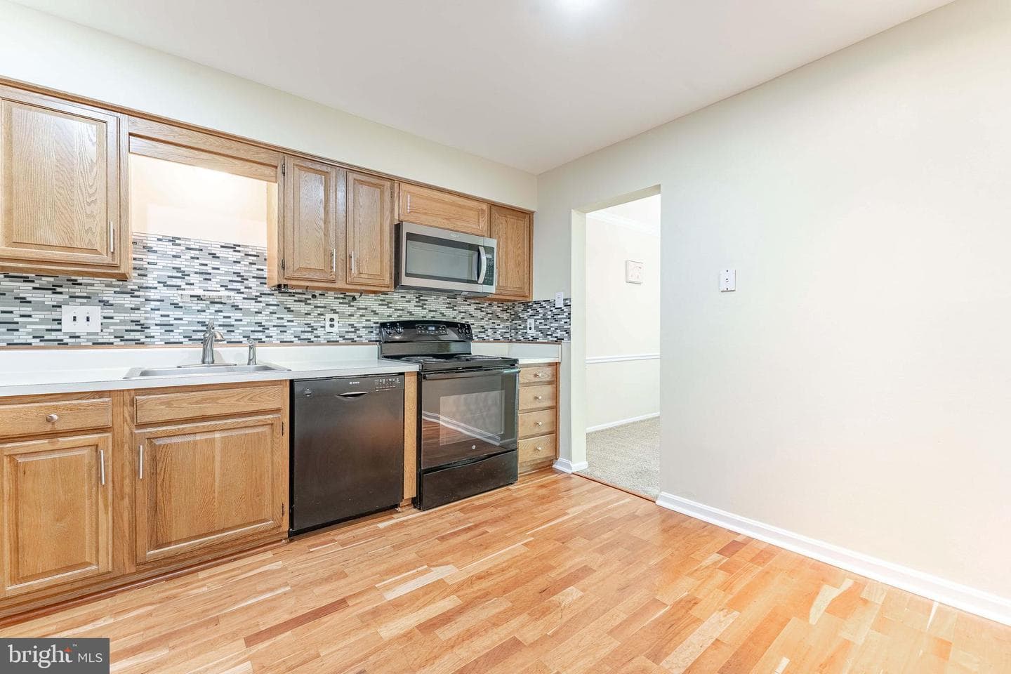 11 Chateau Circle photo 9