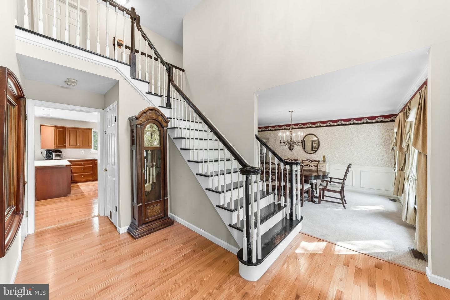 522 Ridge Drive photo 3