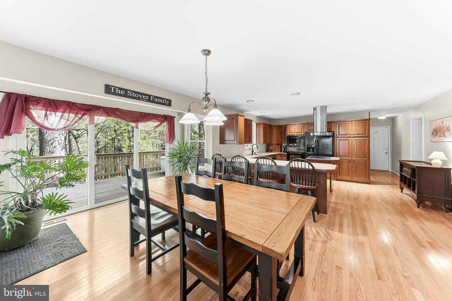 522 Ridge Drive photo 5