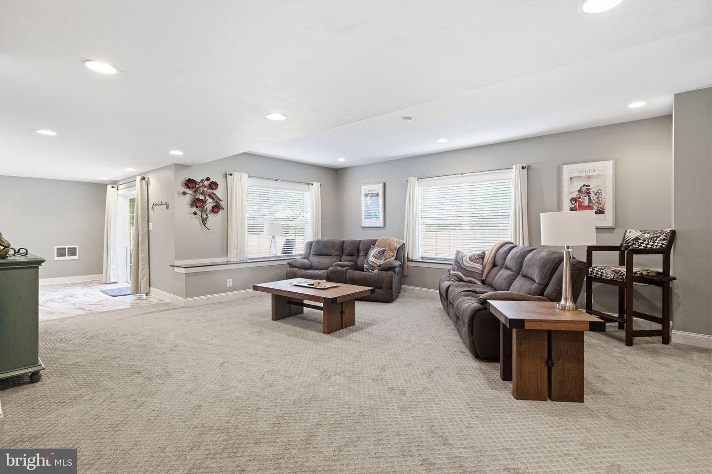 10 Gallop Lane photo 45