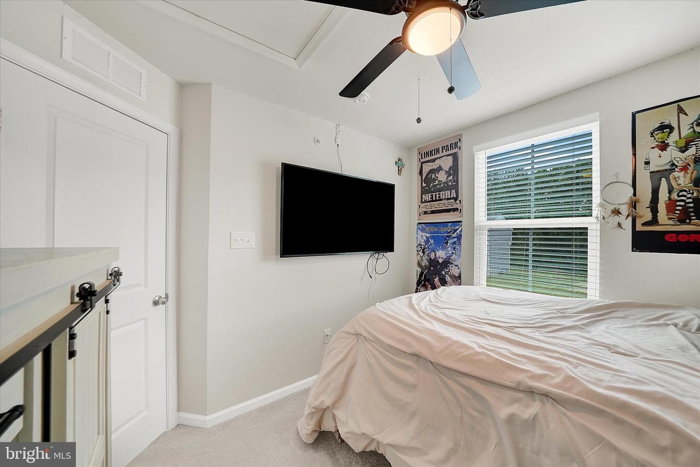 222 Hamilton Lane photo 23