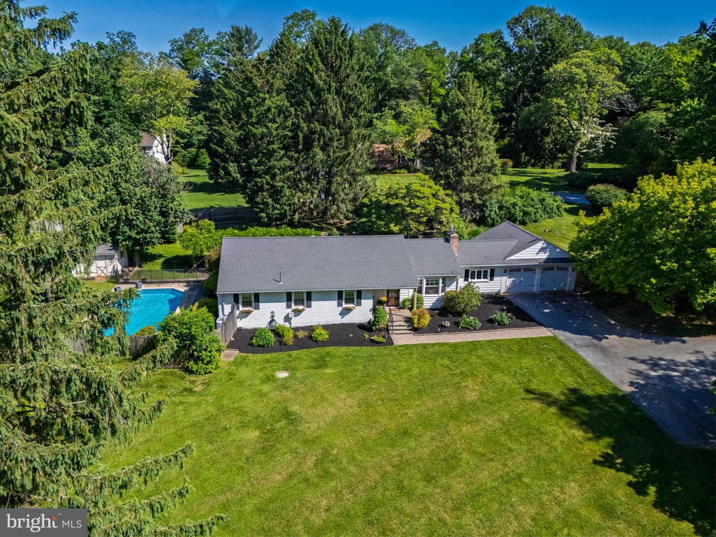 912 Springwood Drive