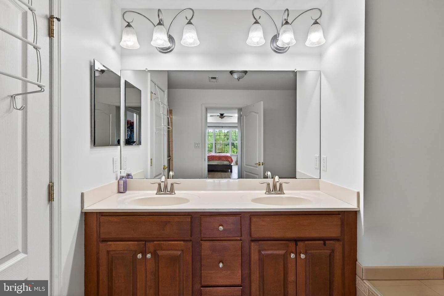 2406 Copper Creek Road photo 38