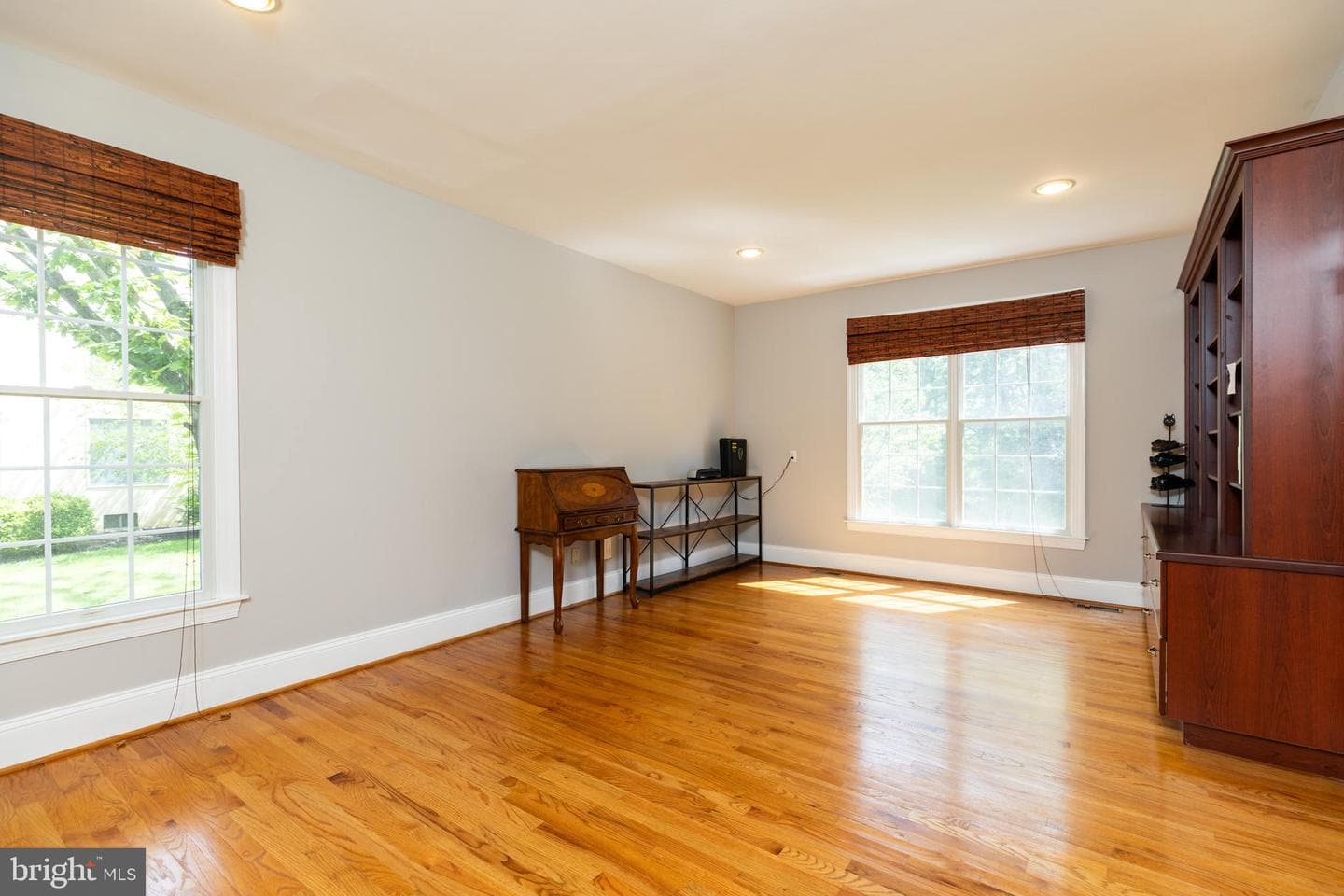 14 Maentel Drive photo 17
