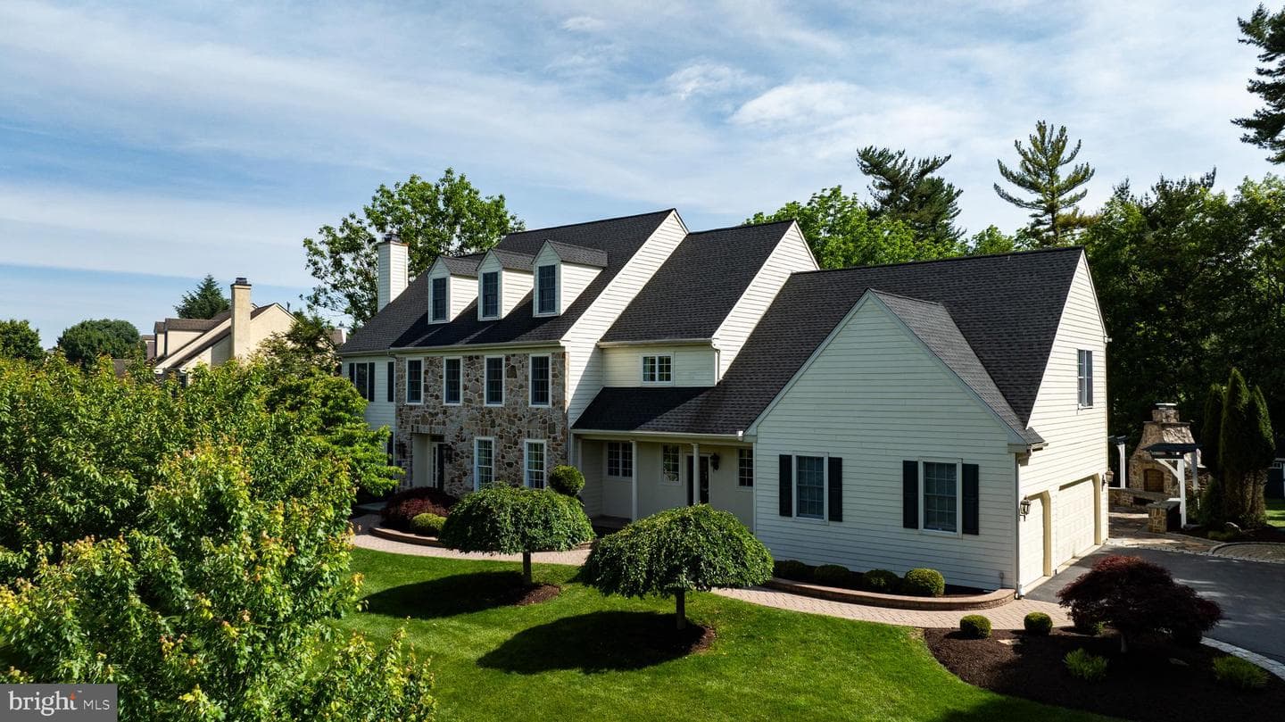 14 Maentel Drive, West Chester