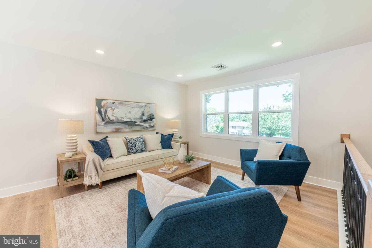 1005 Ericsson Drive photo 8