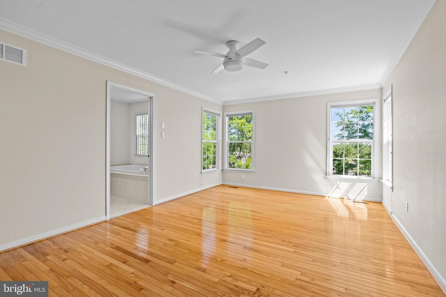 227 Silverbell Court photo 47