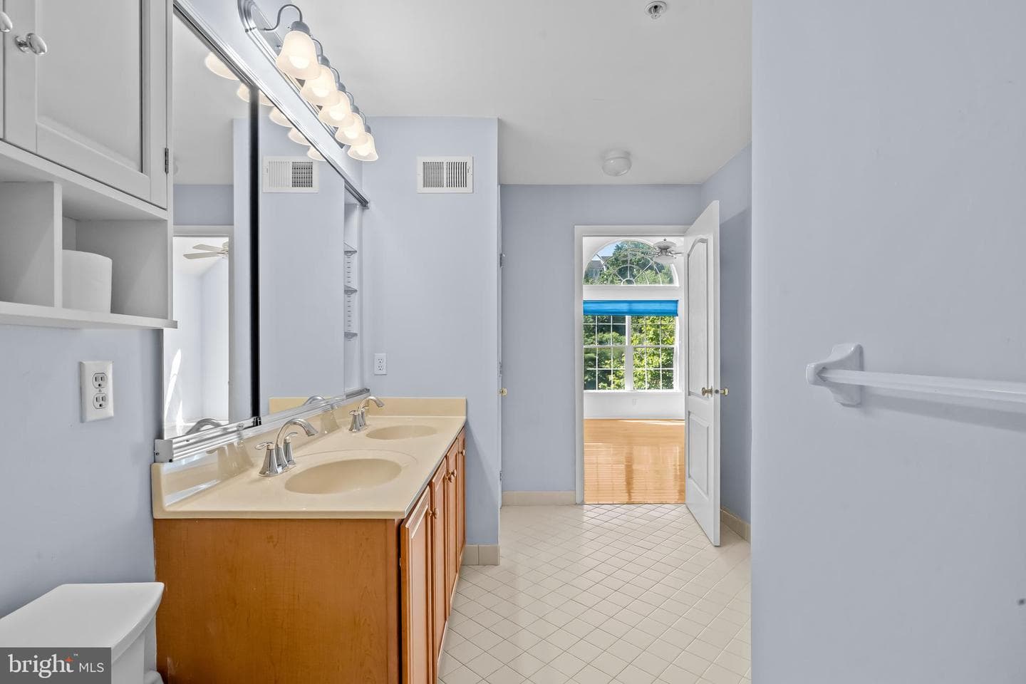 227 Silverbell Court photo 59