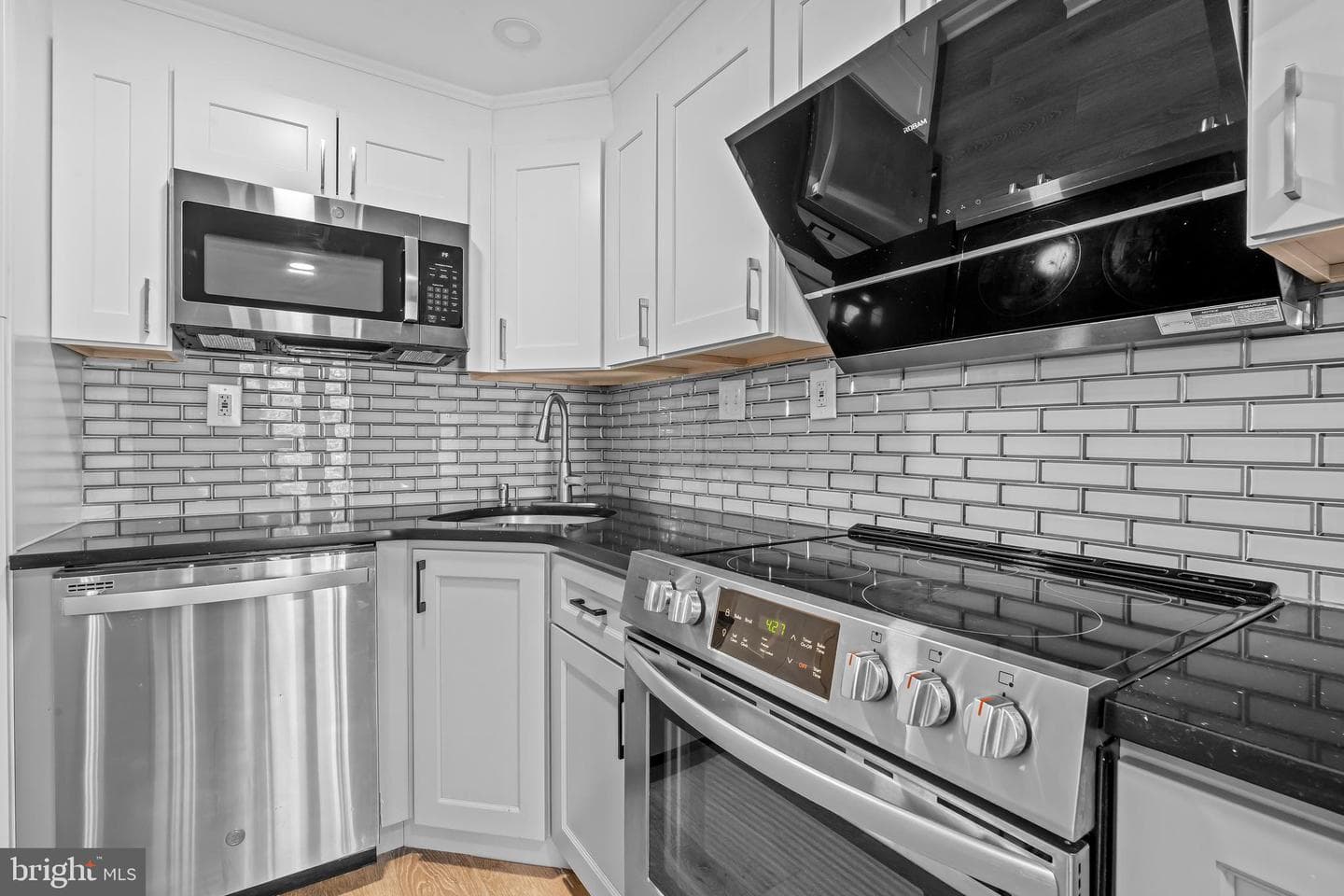 227 Silverbell Court photo 72