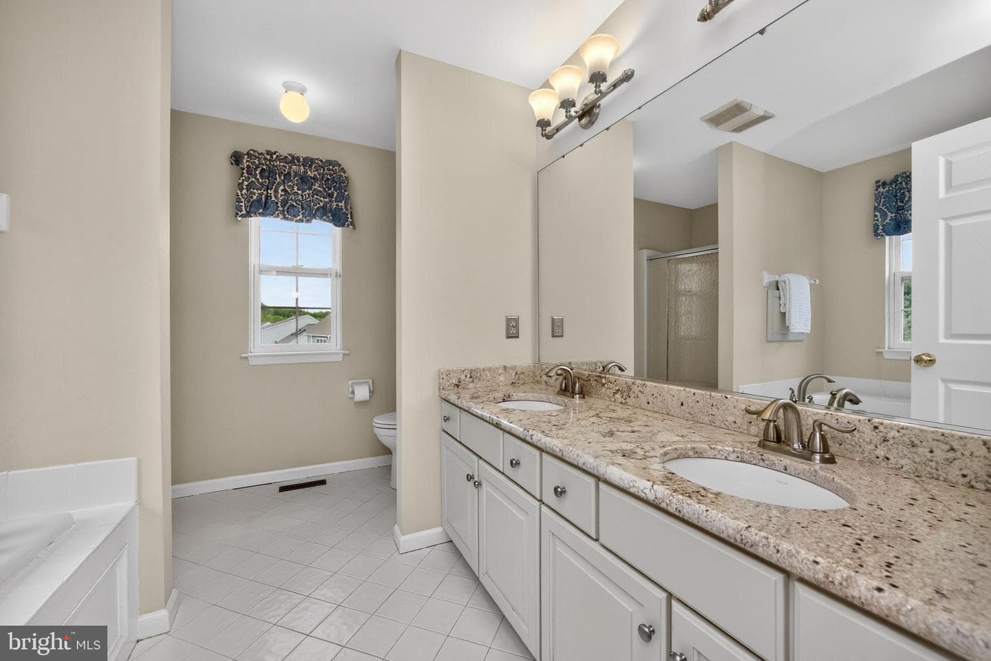 509 Larkins Bridge Drive photo 26