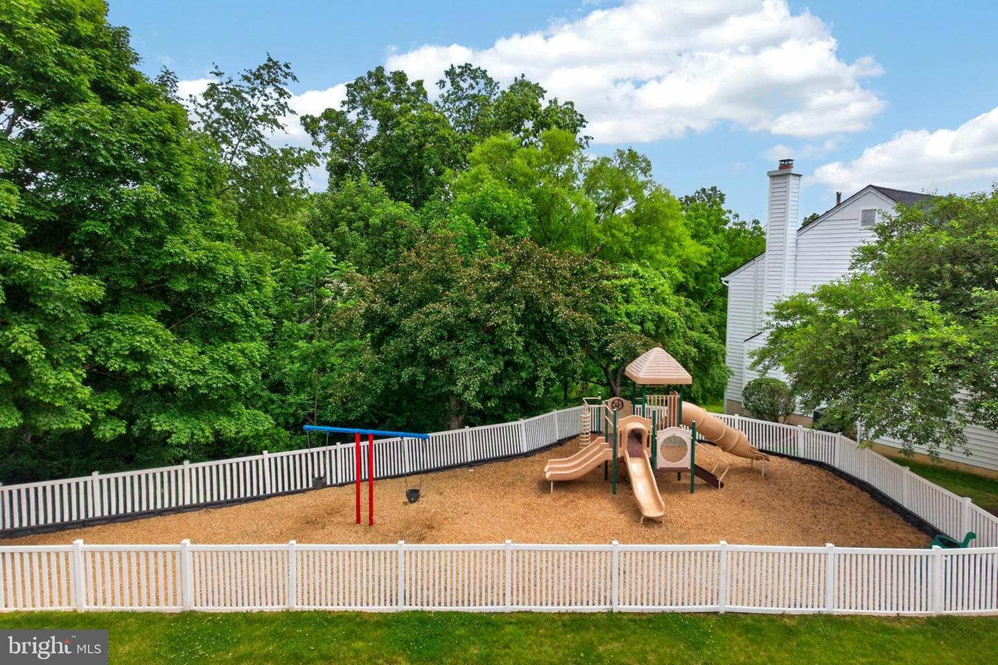 509 Larkins Bridge Drive photo 53