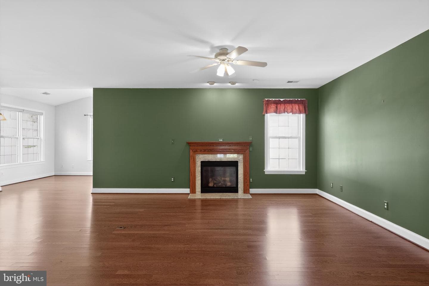 307 Sawgrass Court photo 12
