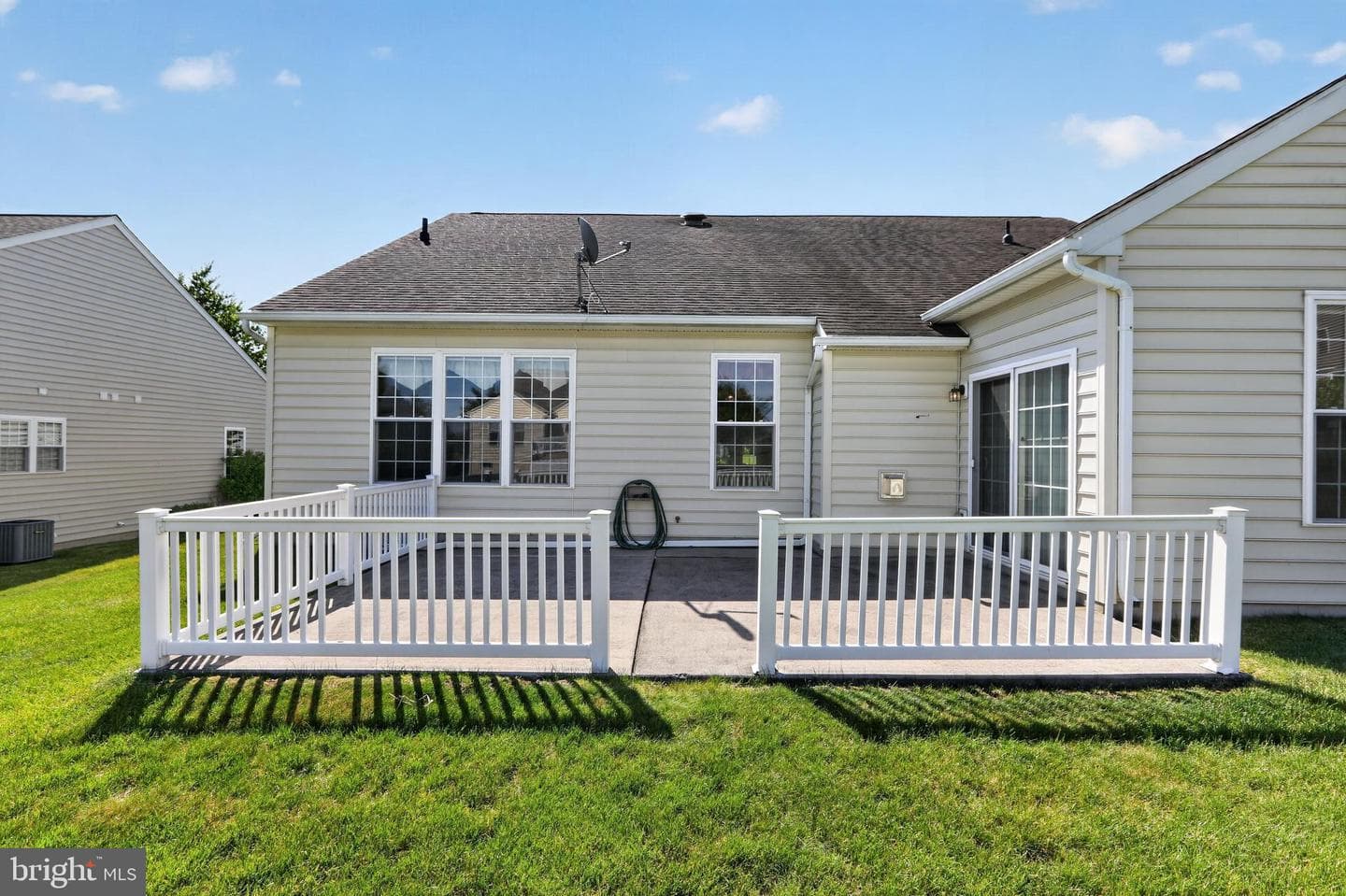 307 Sawgrass Court photo 20