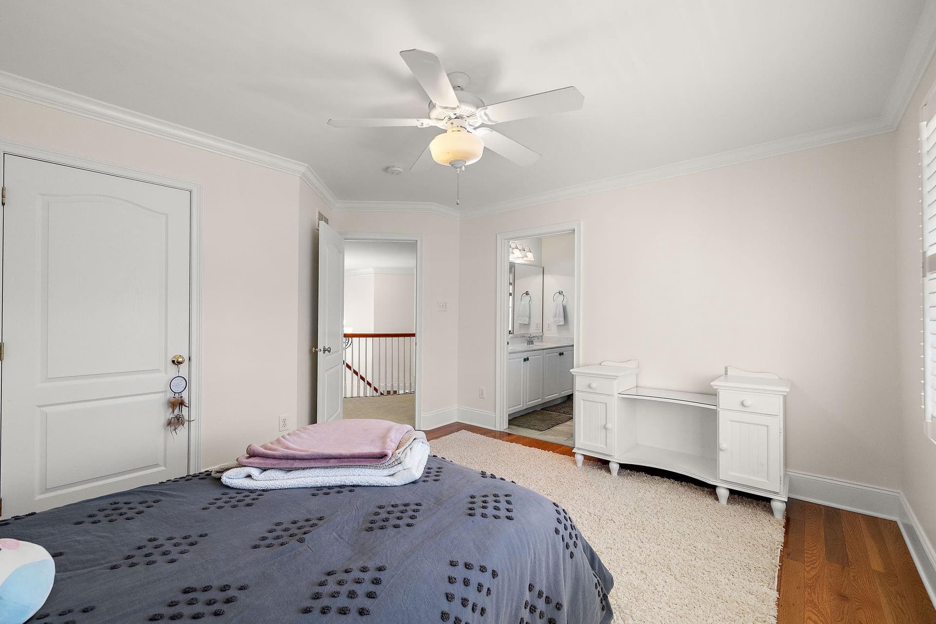1670 Royal Berkshire Circle photo 35