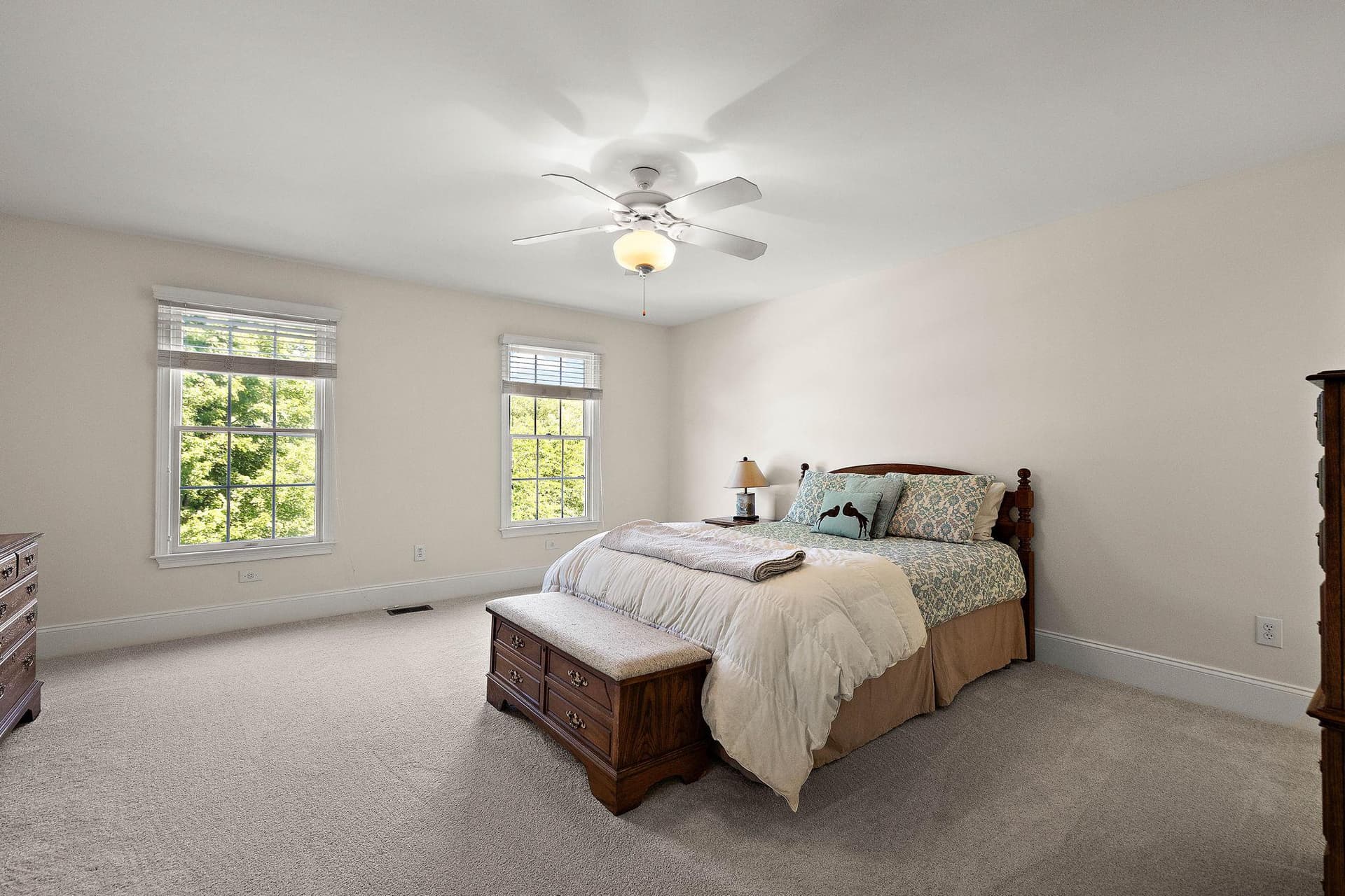1670 Royal Berkshire Circle photo 39