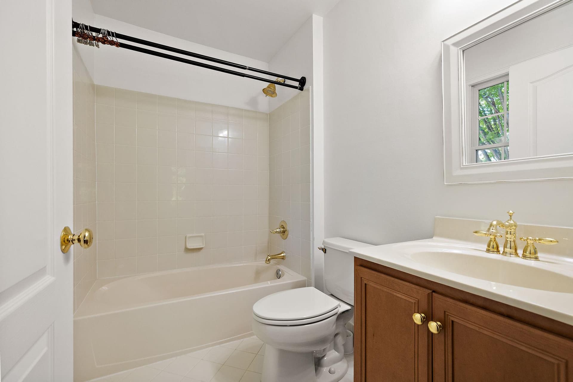1670 Royal Berkshire Circle photo 41