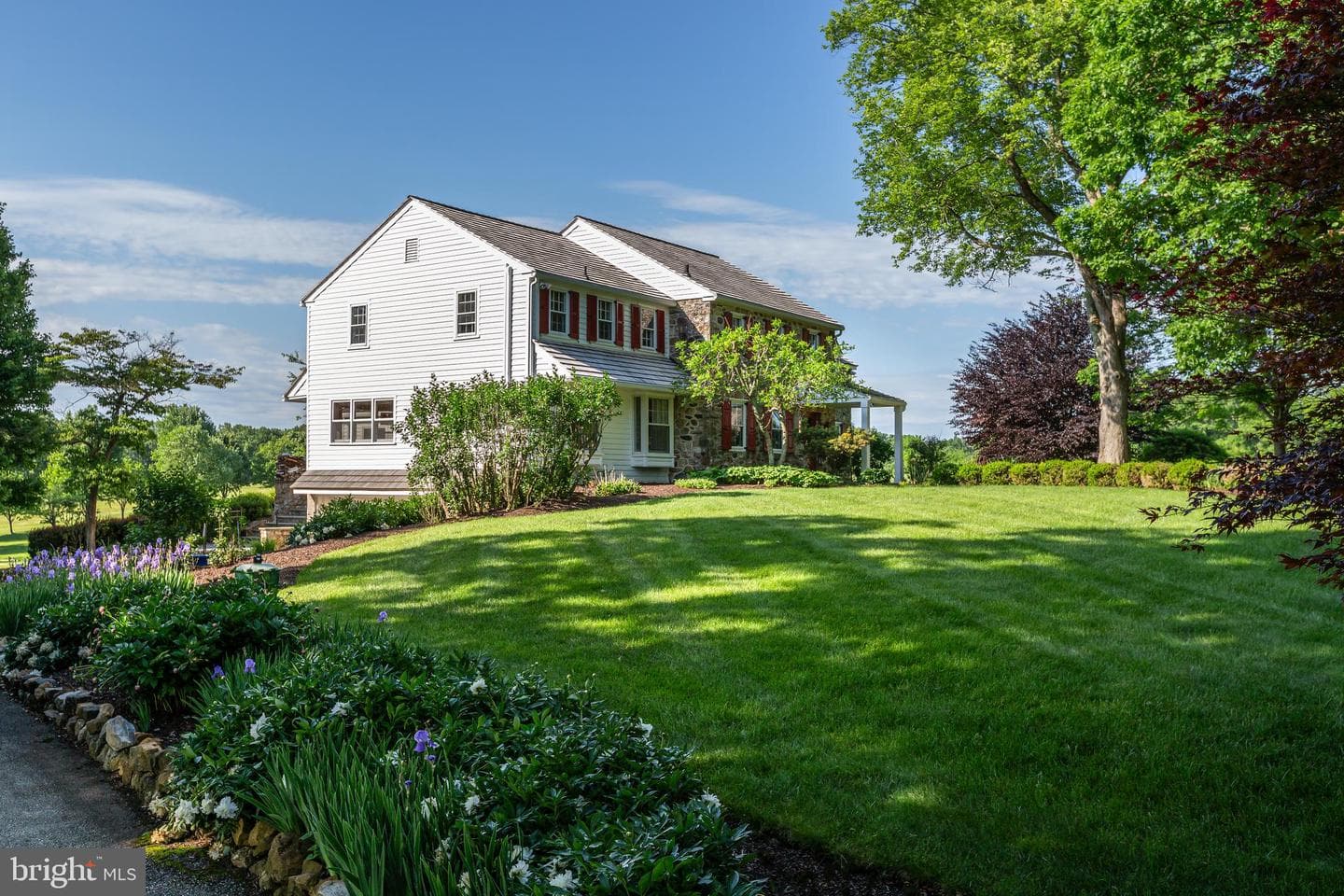 137 Davis Road photo 57