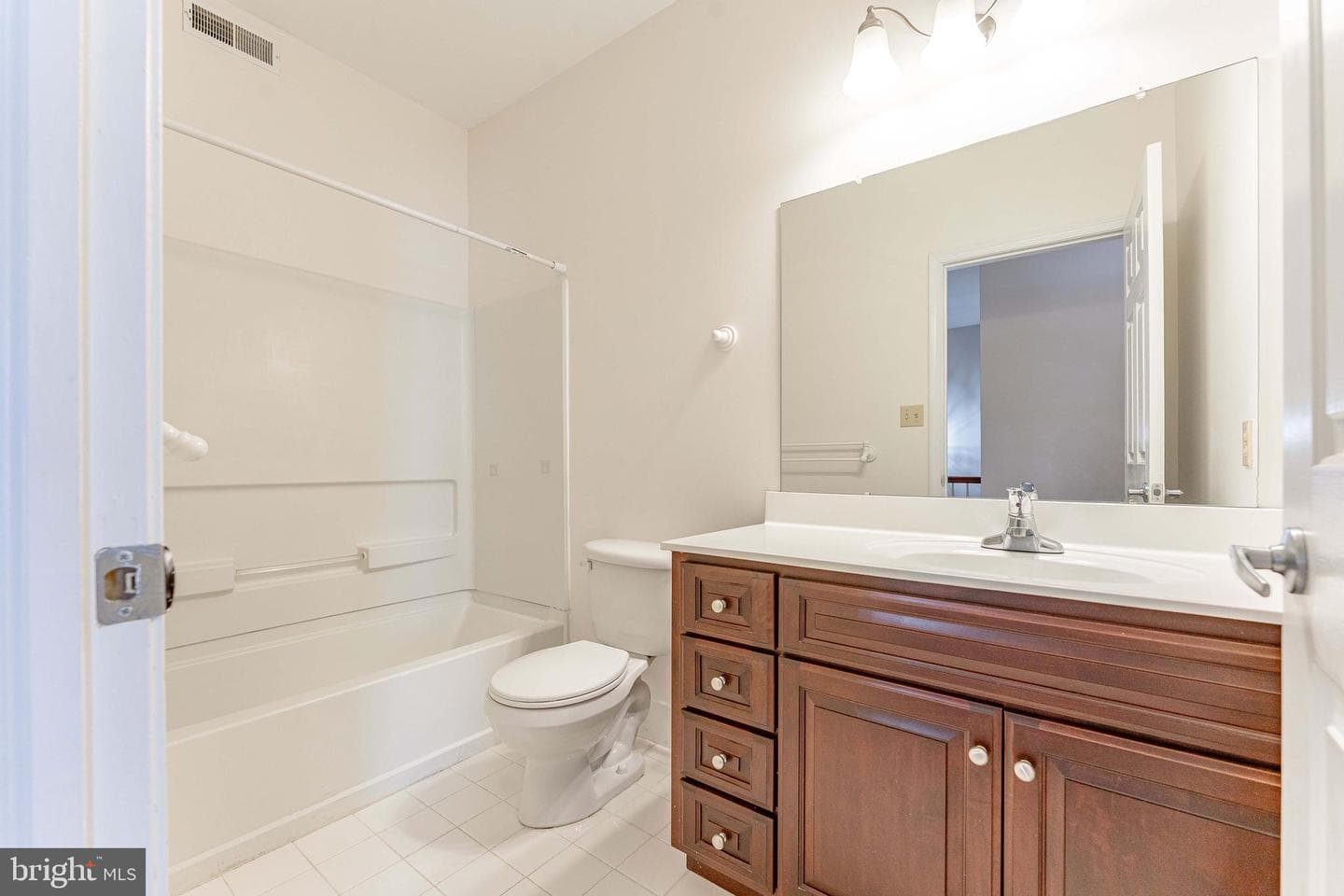 136 Bridge Street #302 photo 29