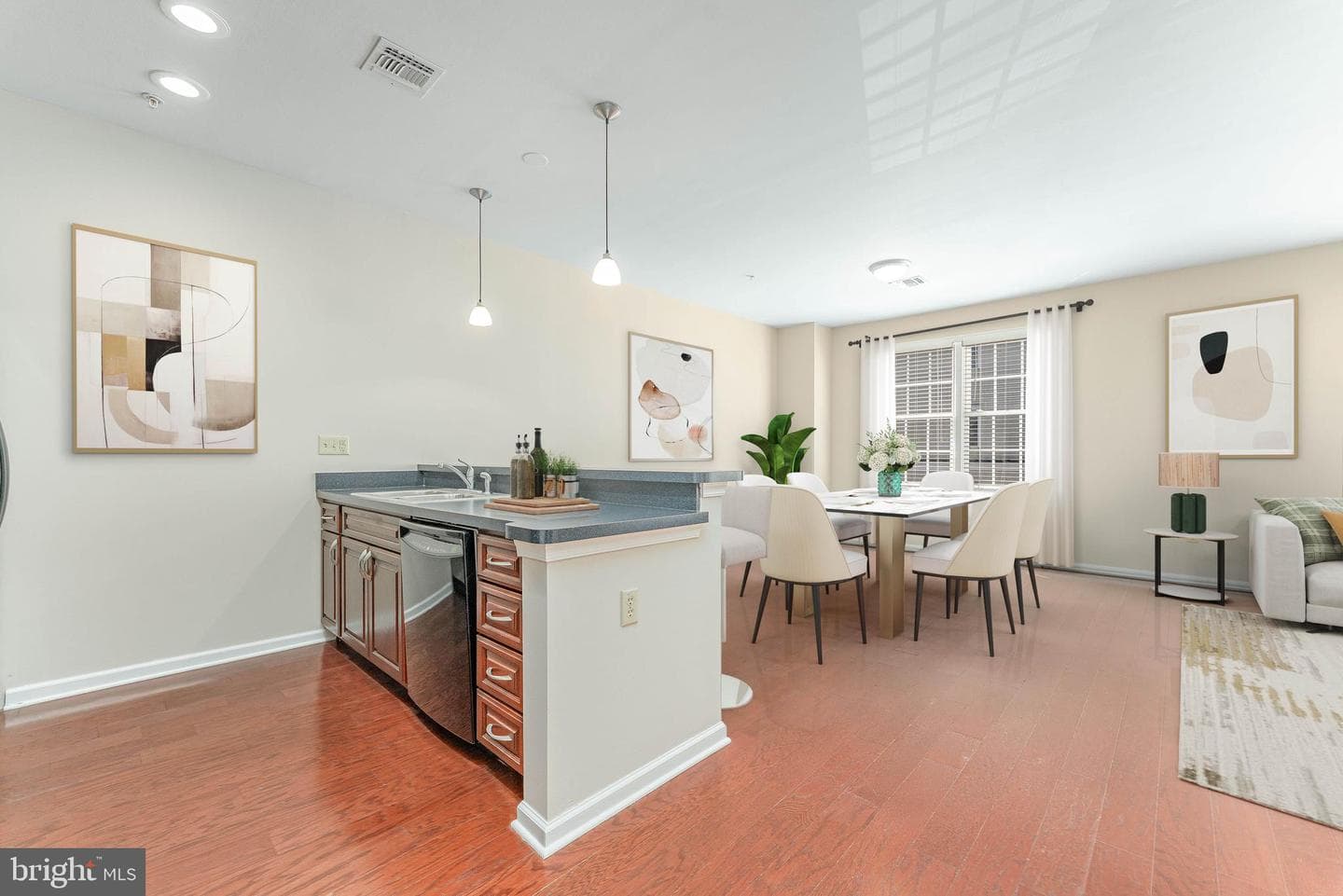 136 Bridge Street #302 photo 7