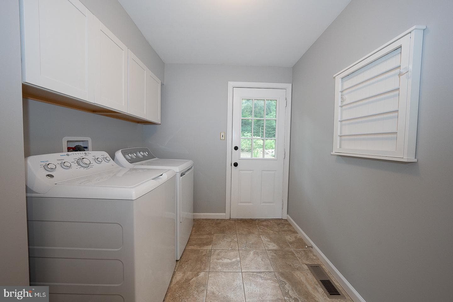 512 Conestoga Road photo 24