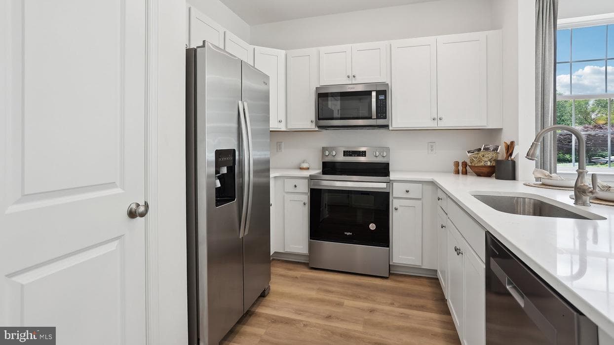263 Derby Drive photo 8