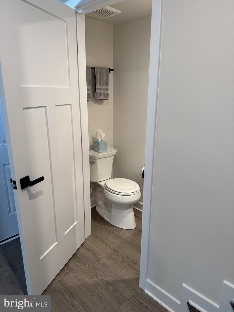 100 Arcadia Way photo 10