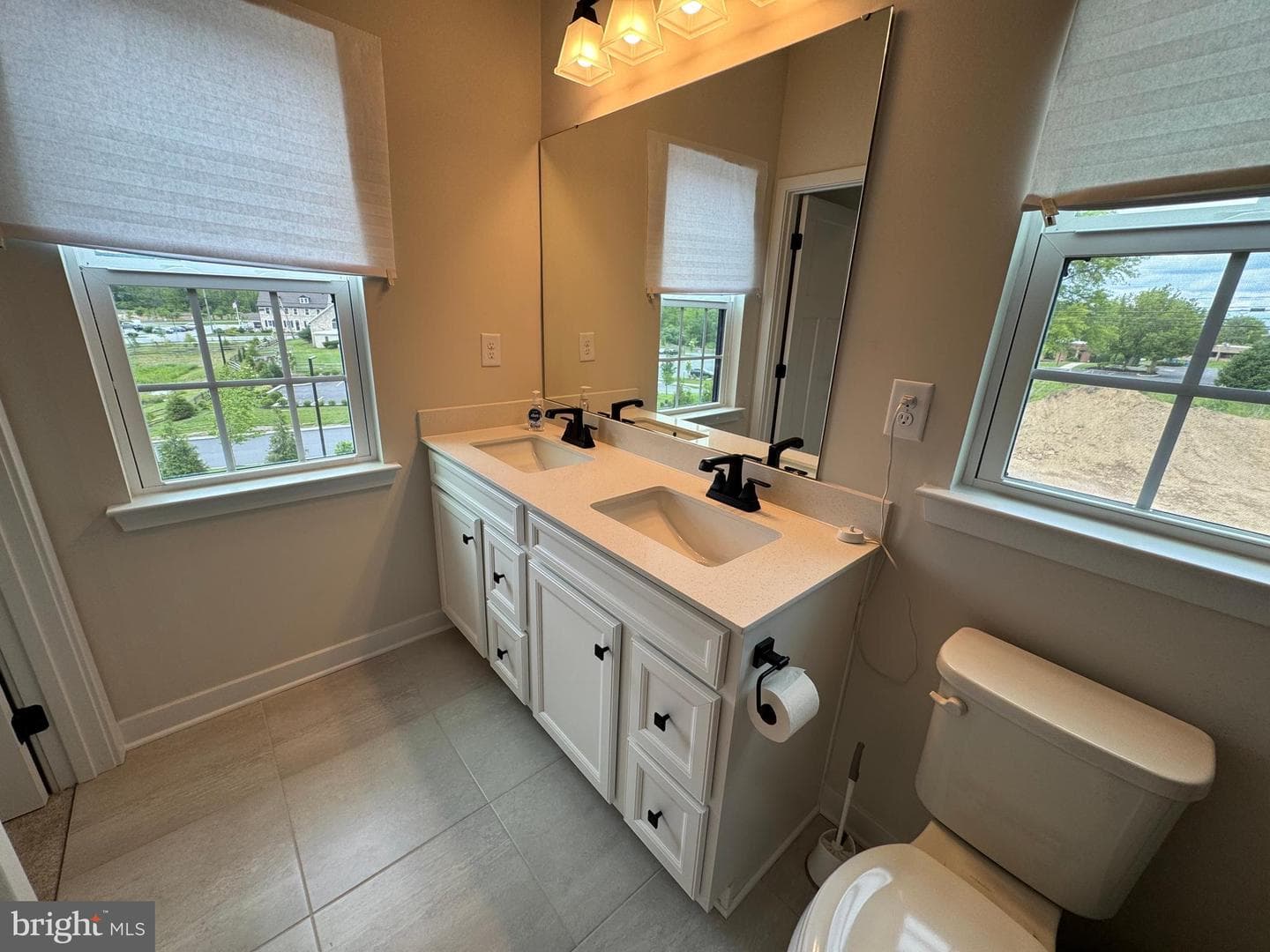 100 Arcadia Way photo 19