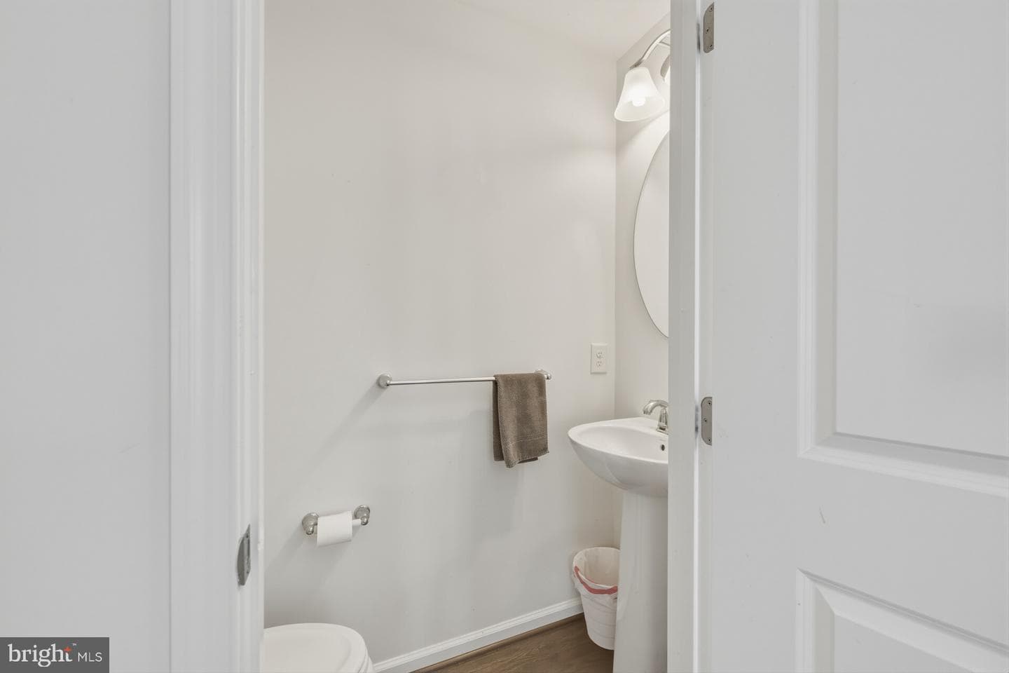 325 Schmidt Road photo 17