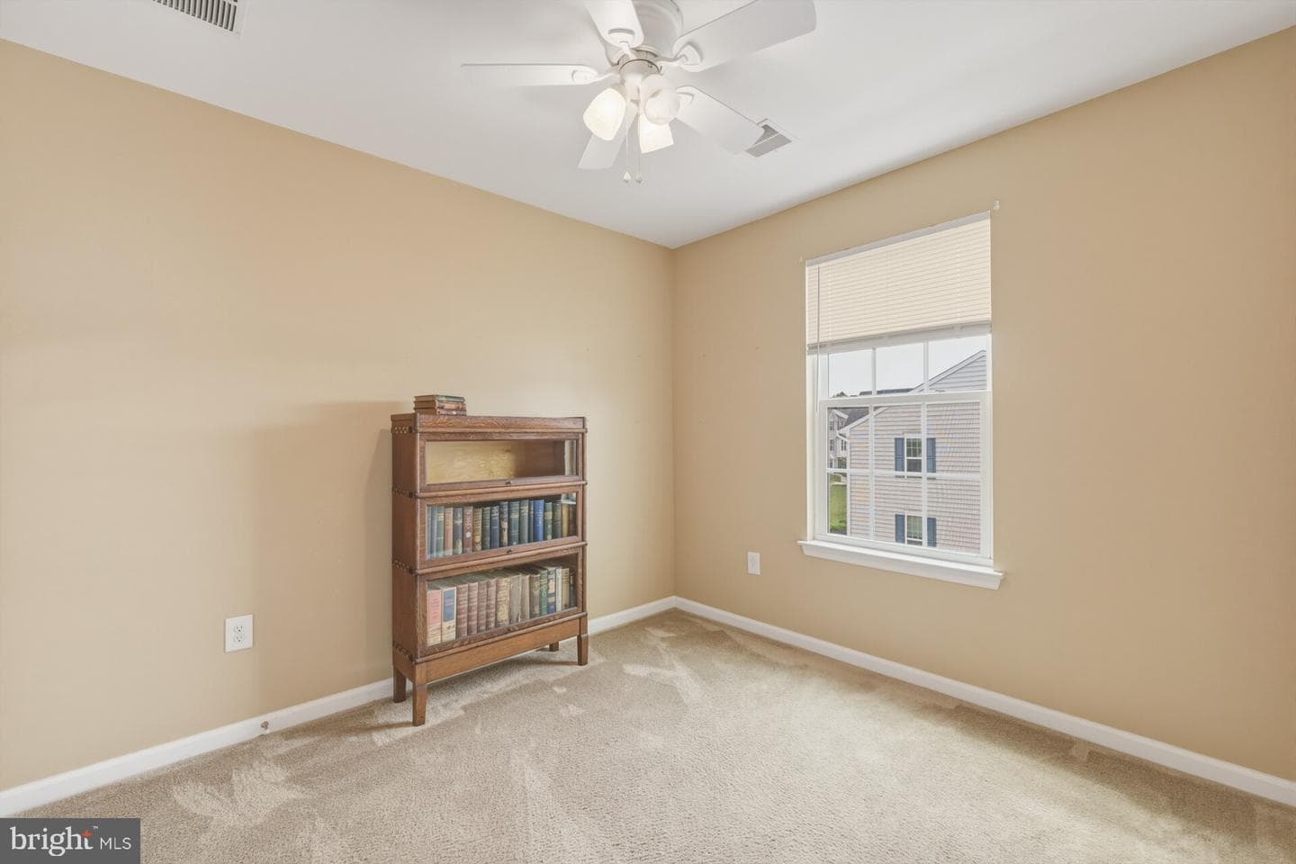 325 Schmidt Road photo 22