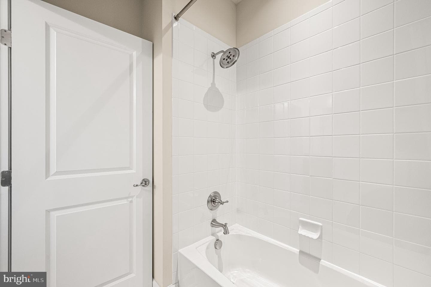 1048 Preserve Lane photo 35