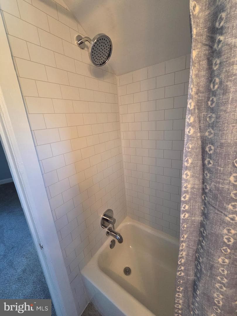 1007 Livingston Avenue photo 13