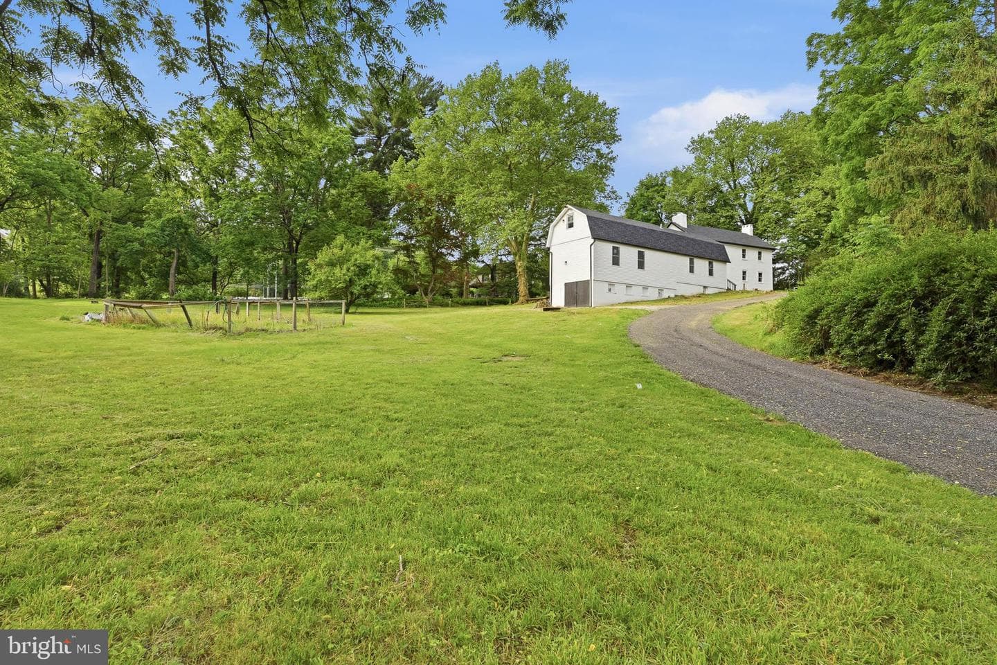 4066 Hollow Road photo 25