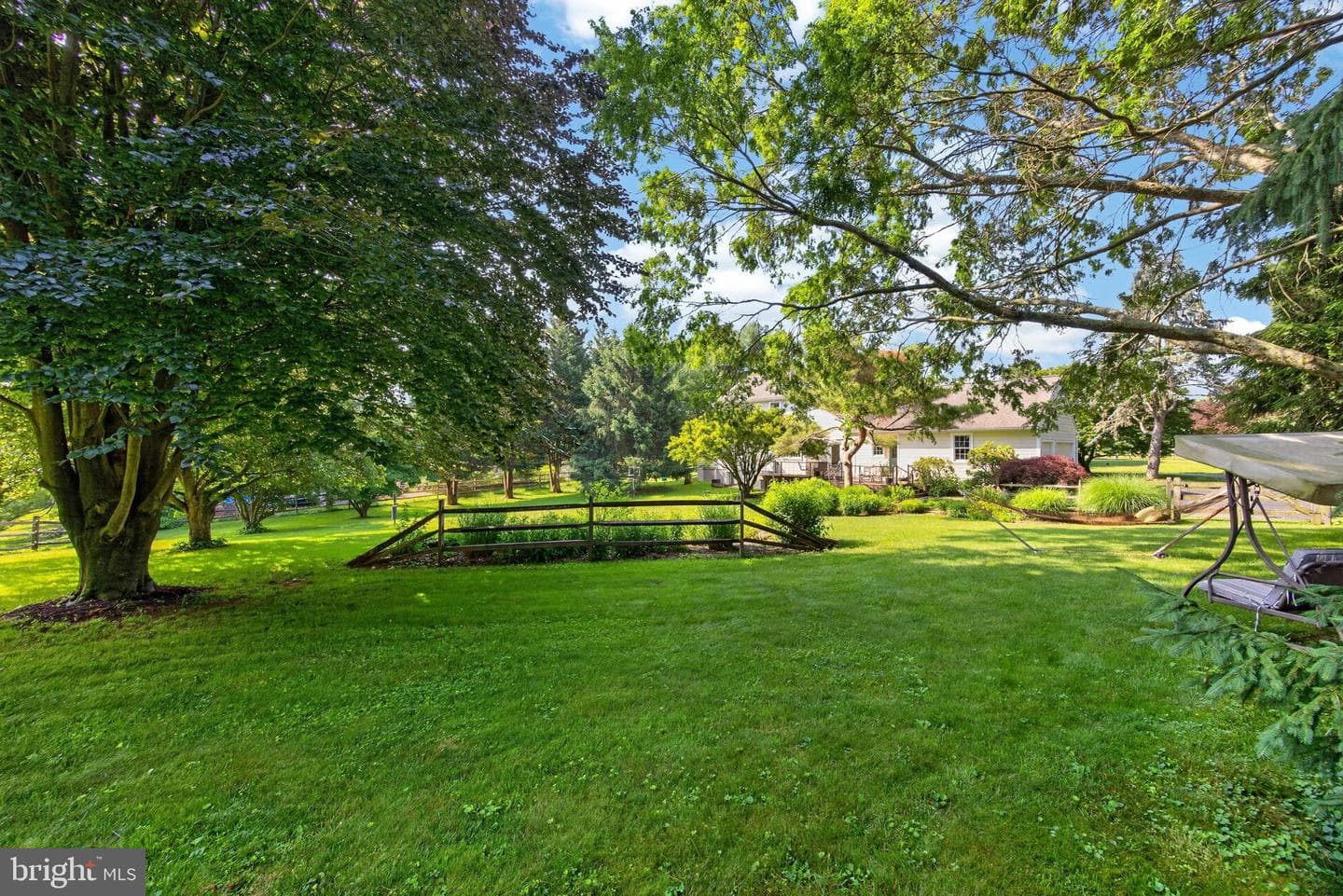 153 E Doe Run Rd photo 44