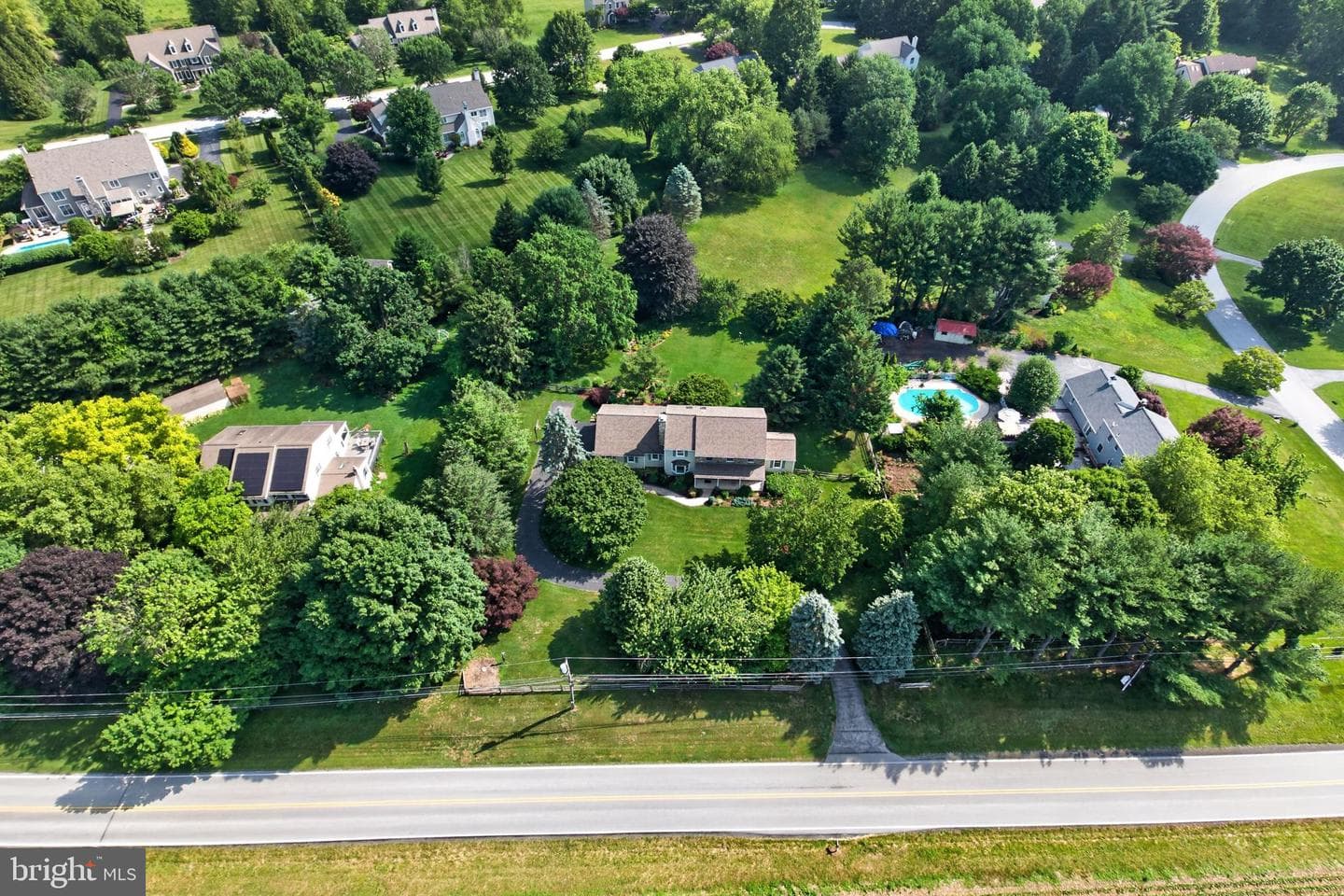 153 E Doe Run Rd photo 52