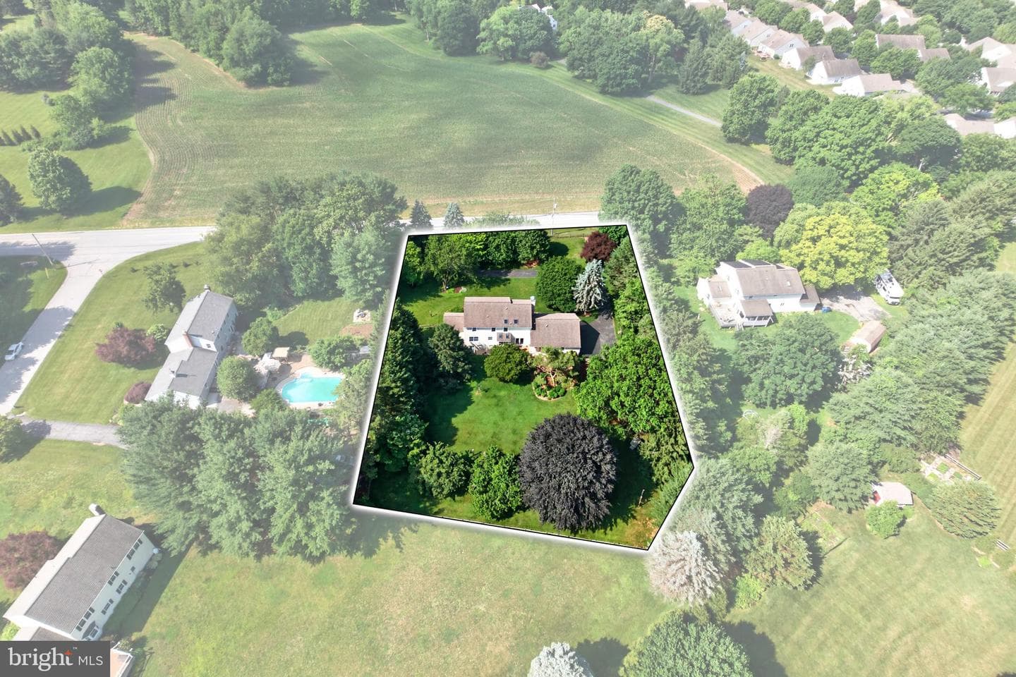 153 E Doe Run Rd photo 60