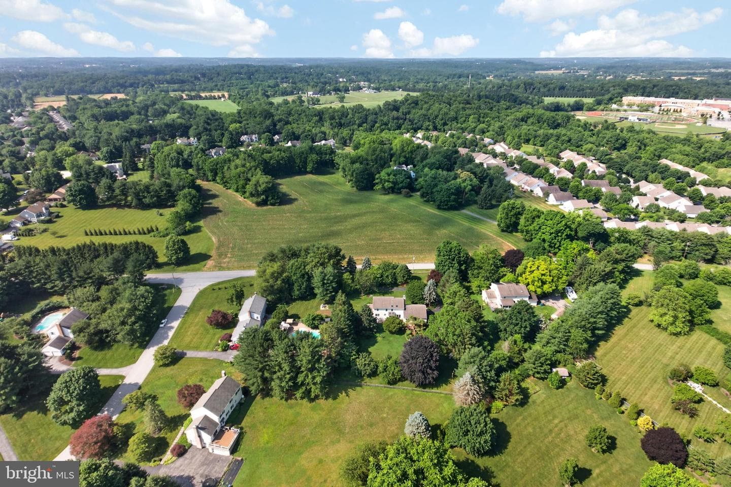 153 E Doe Run Rd photo 61