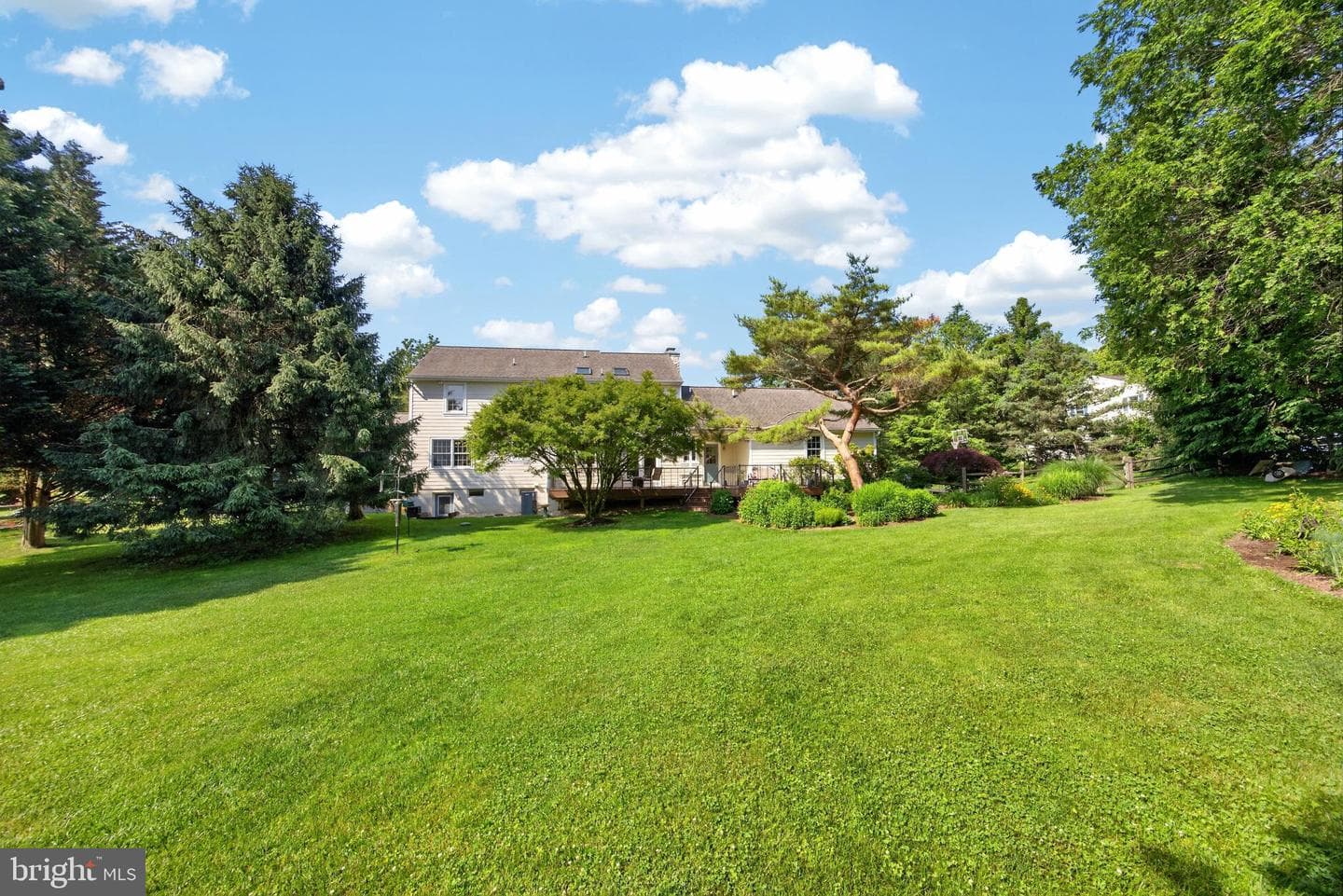 153 E Doe Run Rd photo 70