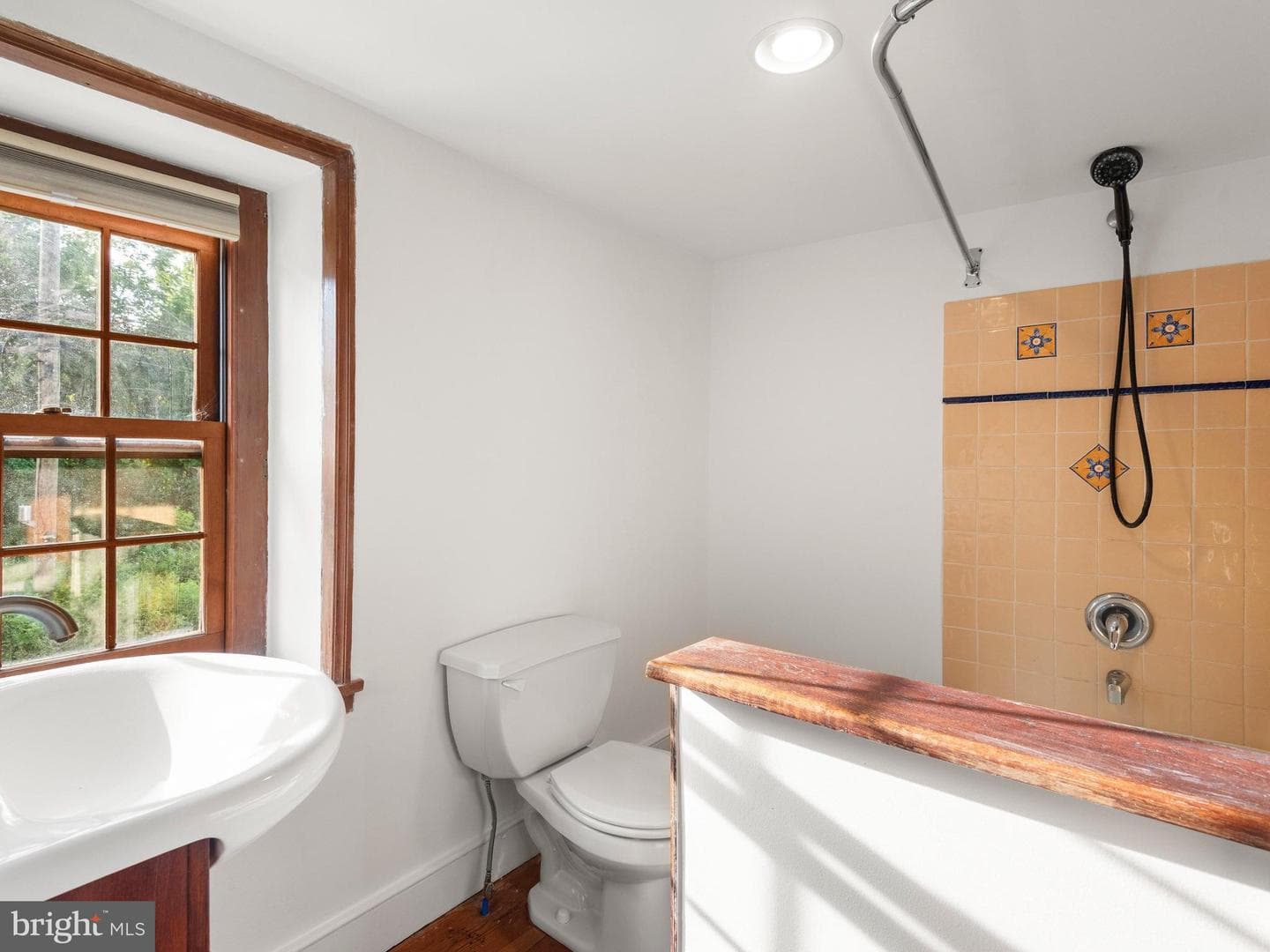 1510 State Road photo 36