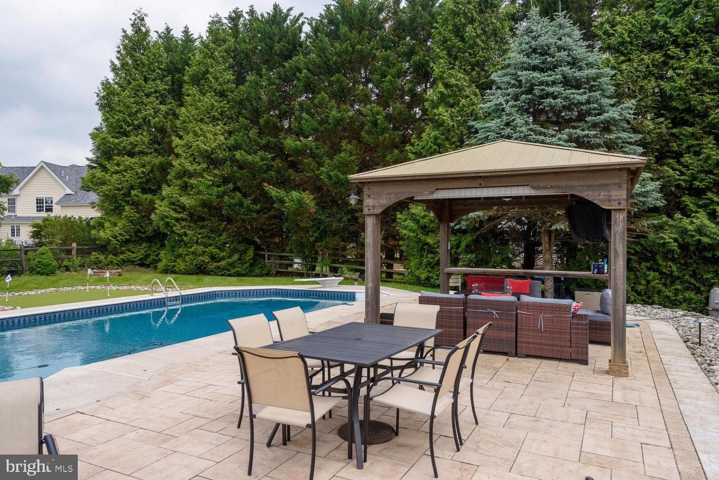 55 Mccormick Way photo 47