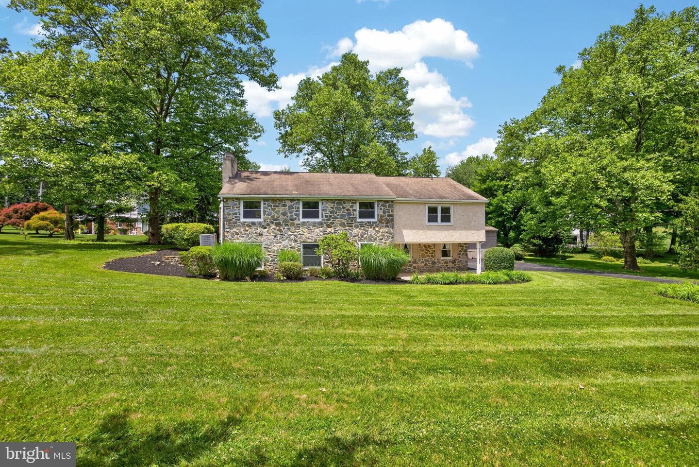 1190 Beaumont Road, Berwyn