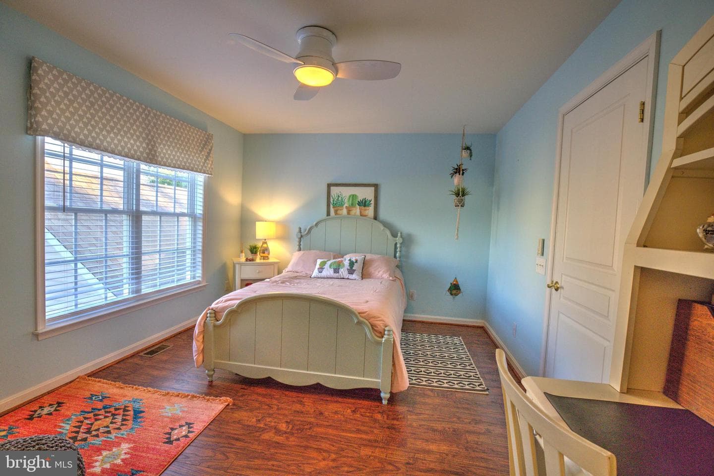 508 Emerson Circle photo 14