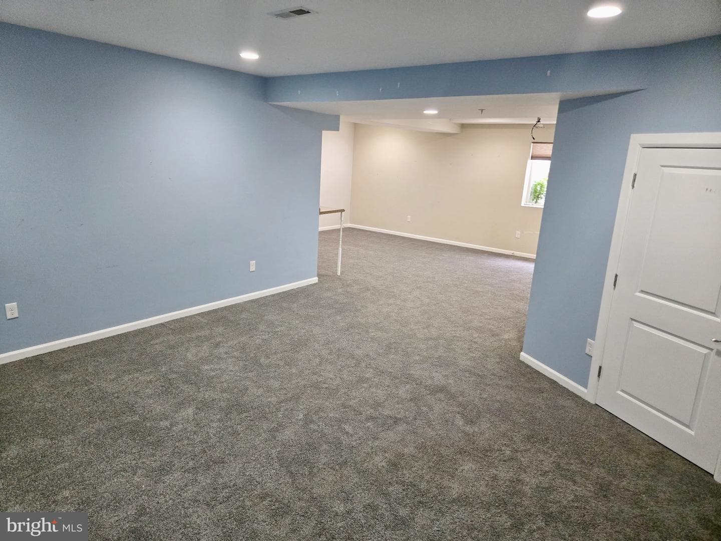 608 Empire Drive photo 34