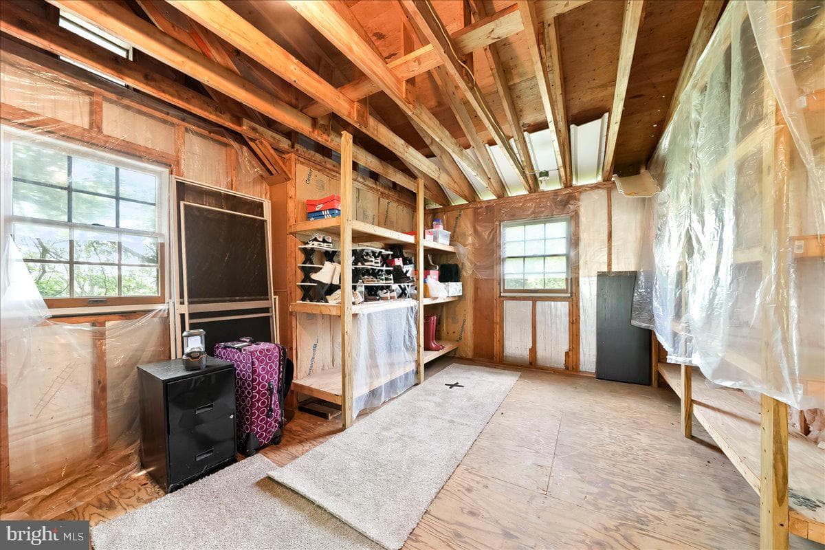 3060 Manor Road photo 31