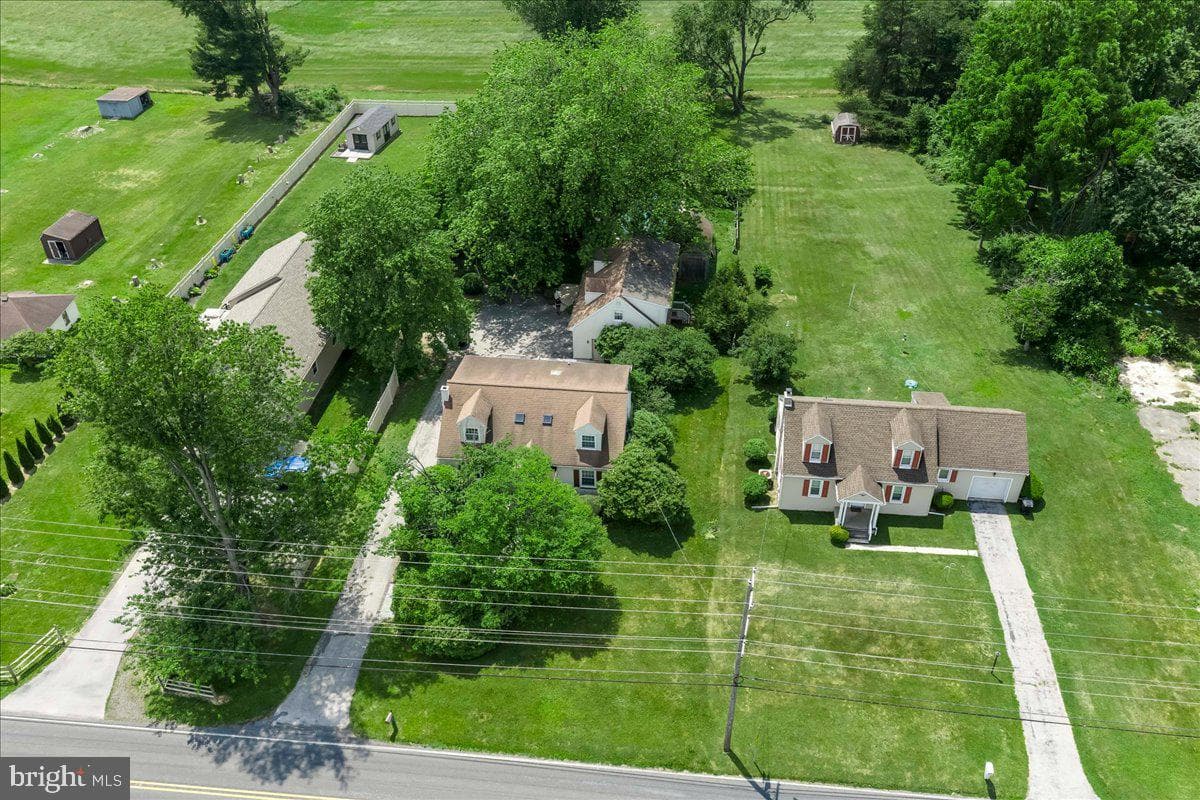 3060 Manor Road photo 35