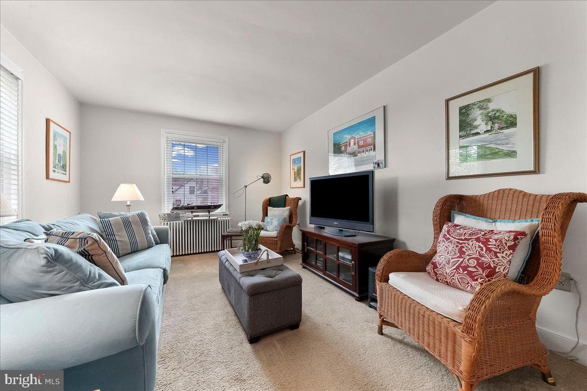 3060 Manor Road photo 5