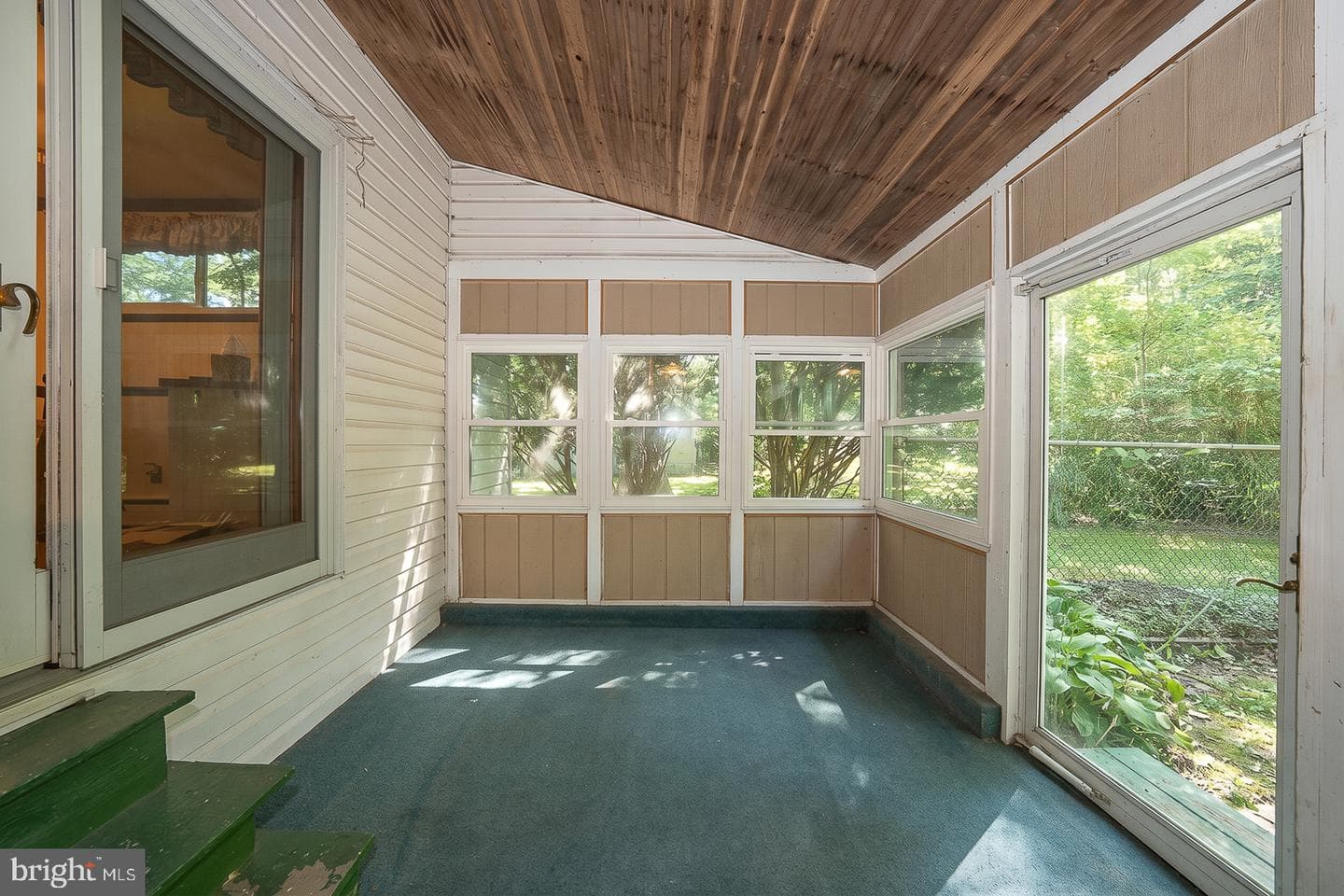 1310 Mary Jane Lane photo 17