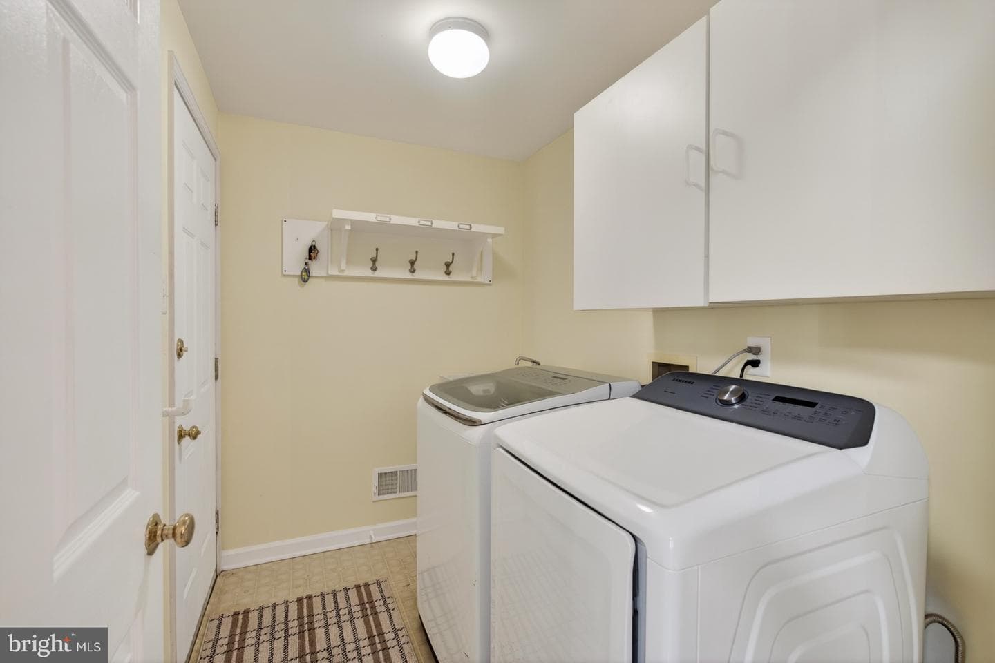 1361 Wooded Knolls photo 28