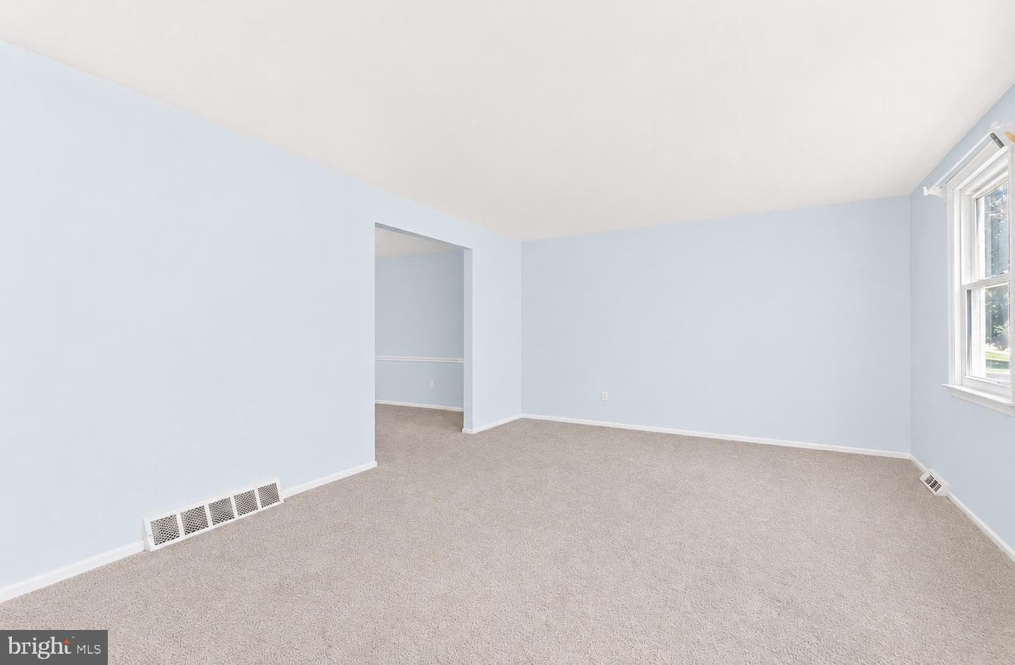 364 S Balderston Drive photo 4
