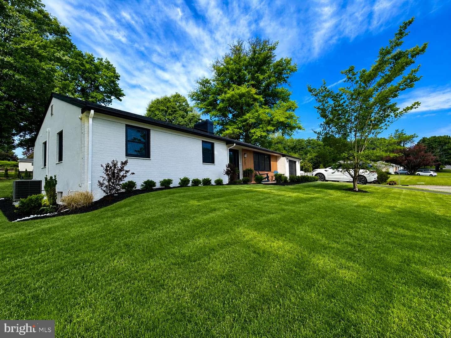 800 Falcon Lane photo 33